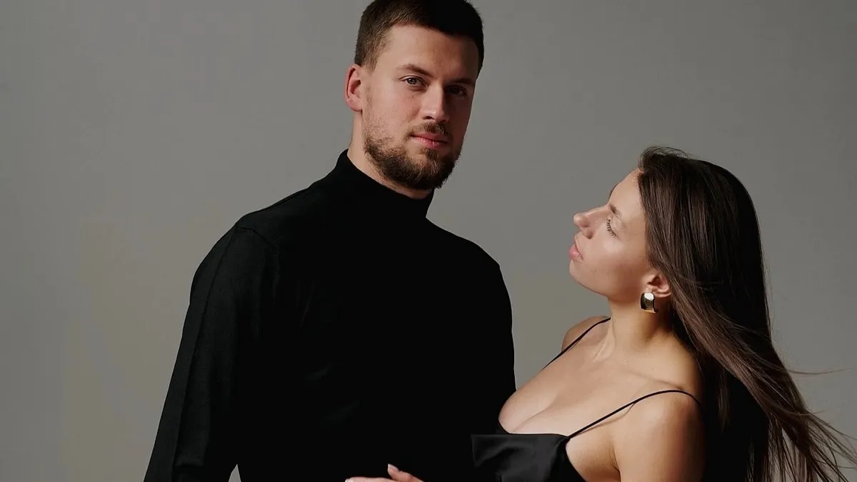 Легкоатлетка Бех-Романчук святкує річницю весілля: спортсменка показала фото зі своїм коханим