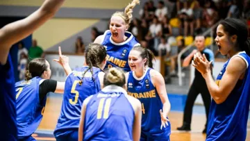 Україна стартувала на молодіжному Євробаскеті 2024 із розгромної перемоги над господарками: турнірна таблиця