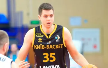 Українець Ковальов продовжить кар’єру в Японії: баскетболіст починав сезон в естонському Віймсі