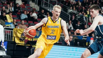 Гравець збірної України прийняв неочікуване рішення: ось за яку екзотичну команду він буде виступати