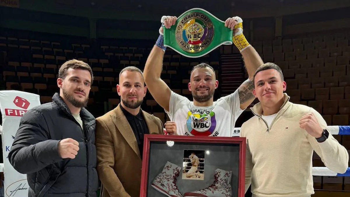 Нокдаун і відмова від бою: українські боксери розіграли титул чемпіона WBC Francophone