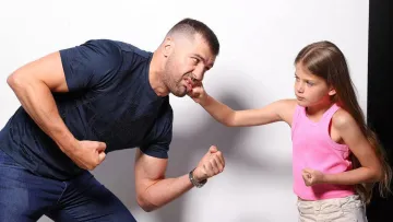 «Розмовляють лише англійською»: Гвоздик зізнався, чи відчувають себе його діти українцями