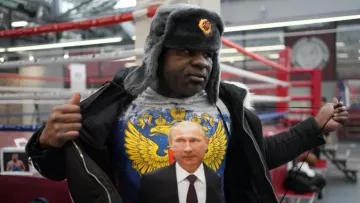 «‎Путін» голосував за Путіна: жертва Кличка пояснив свою участь у виборах в РФ та дав прогноз на бій Тайсона