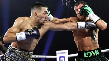 «В Ломаченка була травма плеча»: як українець програв бій за титули IBF, WBA та WBO