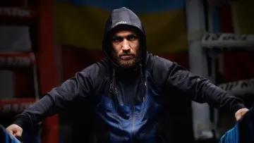 Чемпіон світу сказав все, що думає про Ломаченка: «Це не робить його легендою‎»