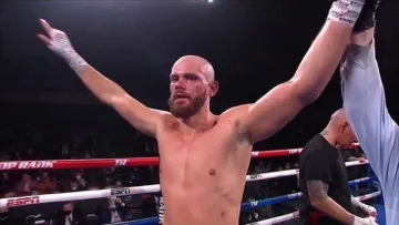 «Я зв'язався зі своїм чемпіоном‎»: Дон Кінг підібрав суперника для українського боксера у крузервейті