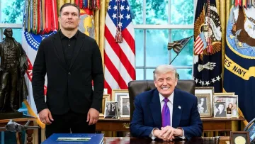 «Дякую за теплий прийом»: Усик зустрівся з Трампом у Білому домі та поділився емоціями від розмови
