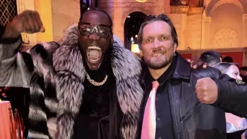 «Єдиний великий боксер, з яким Усик ще не бився»: стало відомо, з ким українець домовився про бій