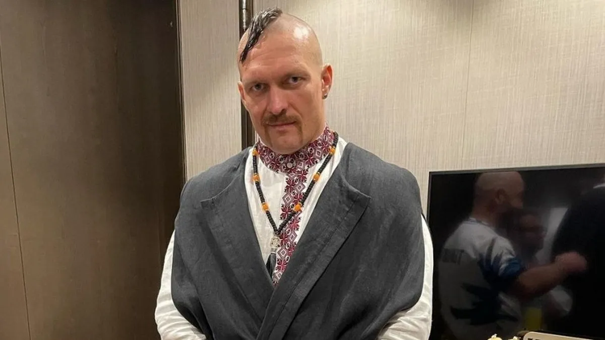Розкрито, чому Усик перестав виходити у ринг під пісню «Козаки»: «Не розділяю наші народи»