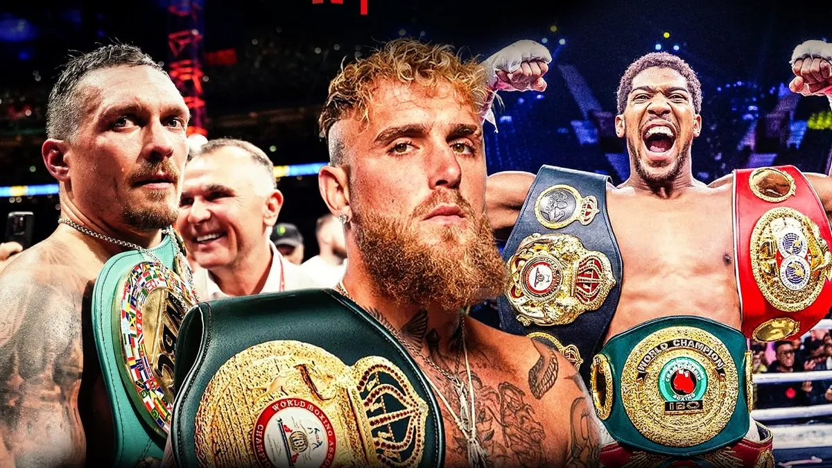 «Що ви курите?»: директор команди Усика відреагував на зазіхання епатажного боксера-блогера на титули українця