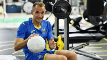 «Буду дзвонити Реброву, у мене є канадська віза»: колишній хавбек збірної України – про червневий збір команди