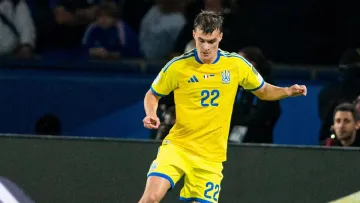 «Ми попереджали його про це»: Ребров розкритикував дебютанта збірної України за пенальті у матчі з Францією