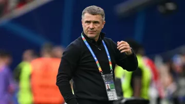 Збірна України мала отримати іншого тренера: журналіст сказав, на яку престижну посаду хотіли вмовити Реброва