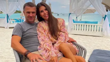 Дружина Реброва показала, як проходила її третя вагітність: фото обраниці тренера збірної України