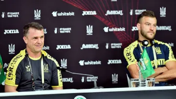 «Швидше за все, між Ребровим і Ярмоленком відбулася розмова»: реакція Кузнецова на невиклик легенди в збірну
