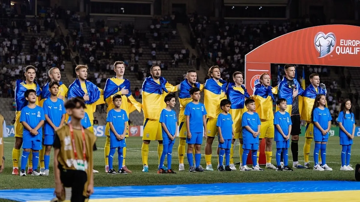 «Під'їхав Мерседес, йому несуть валізи, пилинки з нього здувають»: Мілевський розкритикував гравців збірної