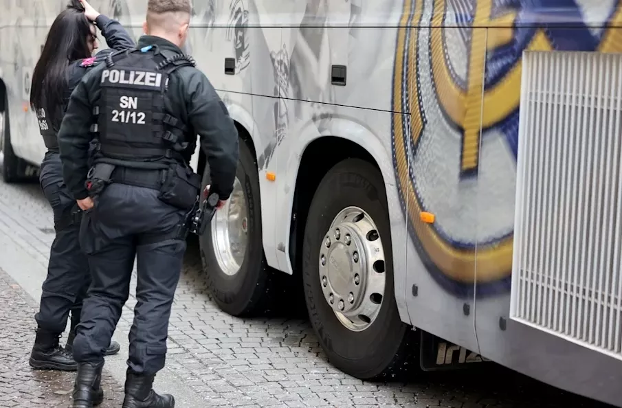Автобус Реала потрапив у аварію на шляху до Лейпцига: мадридці їхали 146 кілометрів до готелю