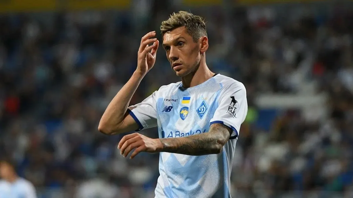 Тягнули силою і порвали одяг: відомі подробиці затримання легенди Динамо Гармаша ТЦК