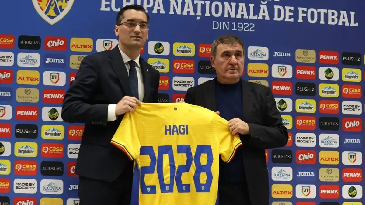Збірна Румунії отримала нового головного тренера: місце Луческу дісталося його легендарному підопічному Хаджі