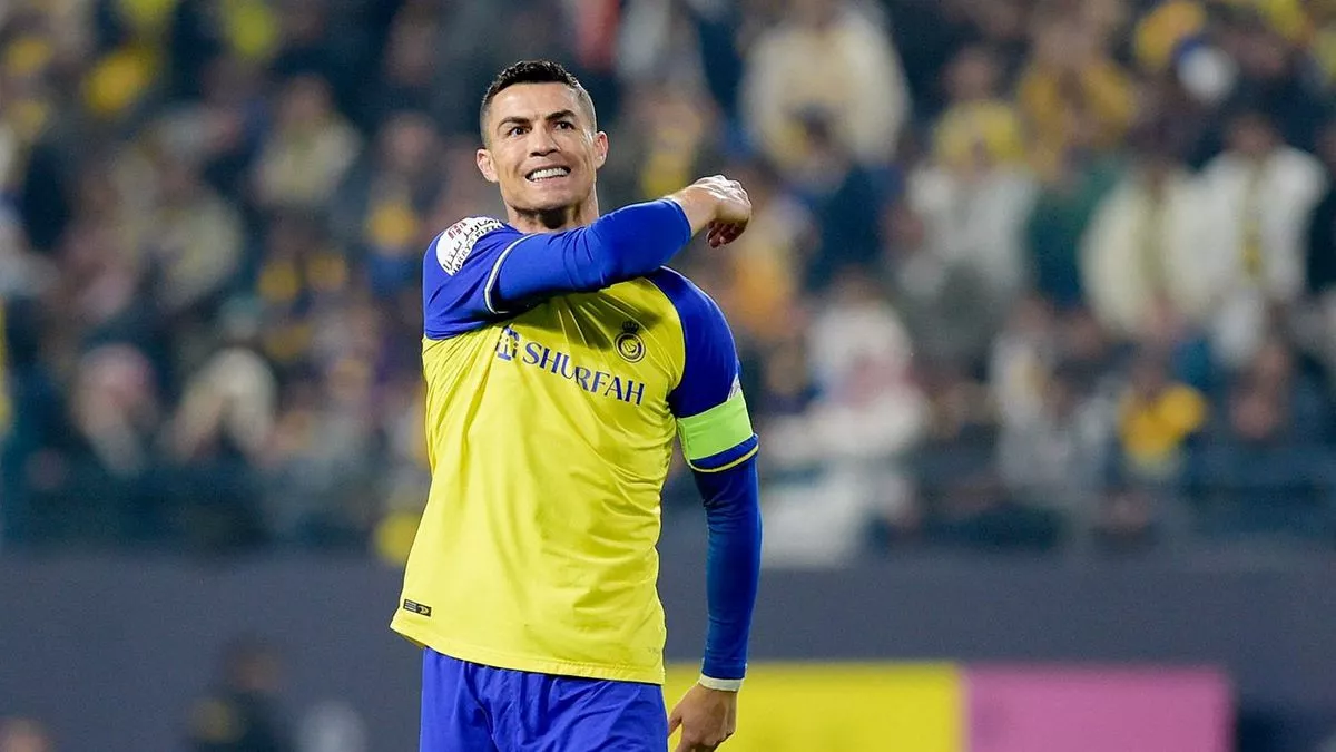 Кріштіану Роналду може знову опинитися в Європі: сенсаційний клуб із Серії А зацікавився легендою