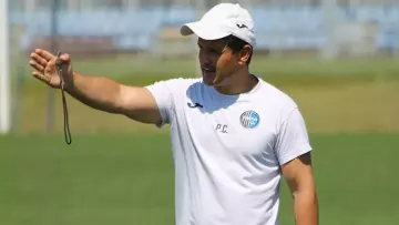 Санжар очолив молодіжну команду Нефтчі: український фахівець працюватиме в узбекистанському клубі