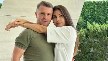 Ребров отримав привітання з днем народженням не тільки від збірної України: як привітала фахівця дружина