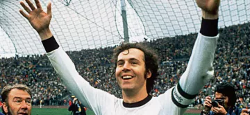 Помер дворазовий володар «Золотого м'яча»: легенда футболу грав проти Динамо у Суперкубку Європи 1975 року