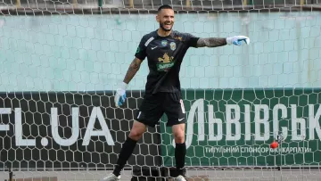 Зміна футбольного громадянства Кожухаря та інтерес Шерифу: агент воротаря Карпат відреагував на інформацію