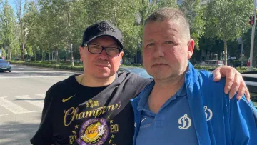 «Ще «Золотий батон» можу називати»: Леоненко сказав, яке прізвисько не сподобалося Саленку