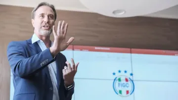 «Мальдера вміє поставити гру»: легенда Шахтаря оцінив шанси італійця вивести збірну з кризи