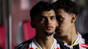 Шахтар готує пропозицію щодо 18-річного форварда Сантоса: хто потрапив до сфери інтересів донеччан