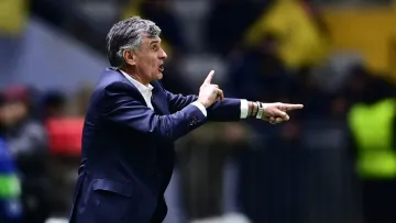 «Це не означає, що ми будемо так робити в кожному матчі»: заява головного тренера Олімпіакоса про Яремчука