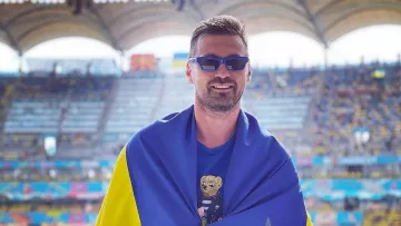 Мілевський став капітаном свого нинішнього клубу: відео натхненного звернення форварда до партнерів по команді