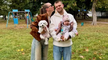 «‎В чому ви тримаєте валюту?»: дружина хавбека Динамо показала, що колекціонує гравець киян