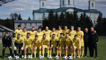 Їхав на гру, а приїхав у ТЦК? Гравця української команди зупинили на блокпосту, матч не відбувся