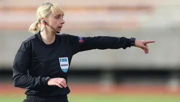 Українська арбітриня стала справжнім героєм чемпіонату України: «Мовою Росії ми тут не спілкуємось‎»