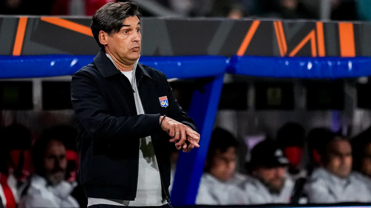 «Хороший тренер»: наставник ПСЖ Енріке високо оцінив колишнього чемпіона України