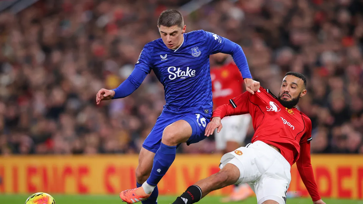 Евертон героїчно обіграв Манчестер Юнайтед: які оцінки отримав Миколенко за матч-сенсацію на «Олд Траффорд»