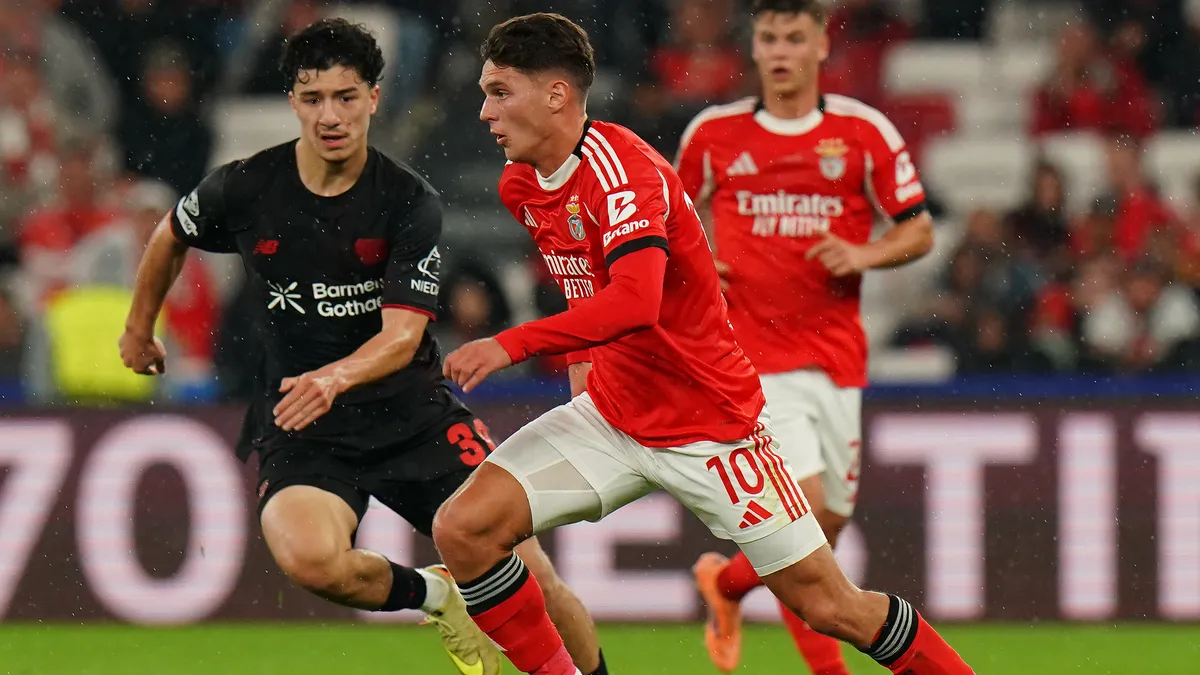 «Як же я чекав на цей день, щоб голосно і чітко сказати»: реакція фанатів Бенфіки на виступ Судакова з Баєром