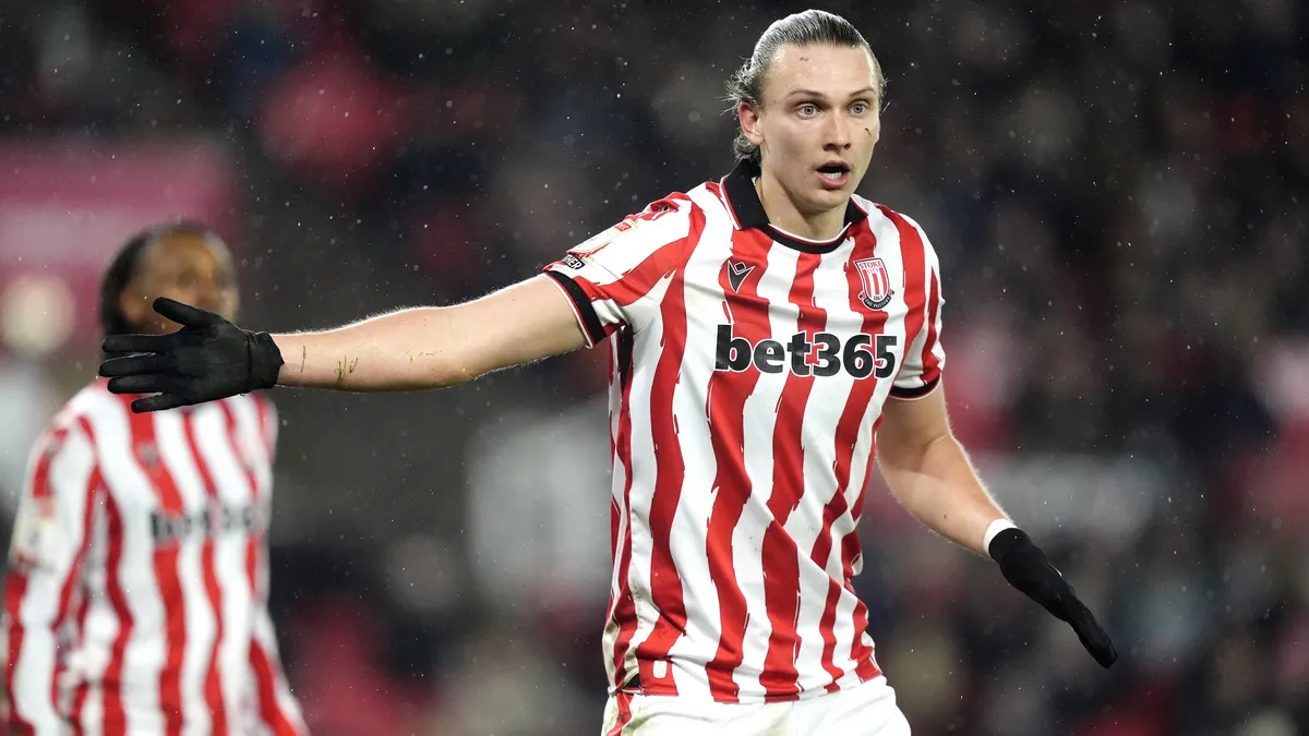 Таловєров із Сток Сіті вилетів з Кубка Англії: які оцінки отримав український оборонець