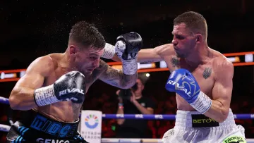 Берінчик програв Ноуксу: українець поступився у бою за вакантний титул WBO International рішенням суддів