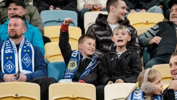 «За ці гроші мерзнути не хочеться»: Динамо розлютило вболівальників цінами на квитки зі скандальним суперником