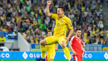 «Це ніби визивають мене до Реалу чи Барселони»: Коноплянка назвав команду, в якій він хотів грати до 40 років