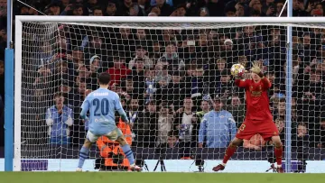 «Просто стій по центру»: тренер воротарів Реалу згадав, як Лунін взяв пенальті Бернарду Сілви у 1/4 фіналу ЛЧ