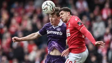 Сікан вдруге зіграв за Андерлехт: бельгійський гранд не може перемогти п’ять турів поспіль