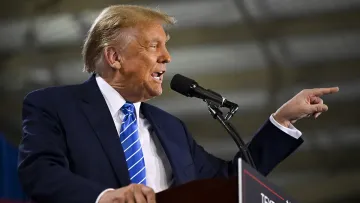 ЧС-2026 може не відбутися в деяких містах через Трампа, ОІ-2028 теж під загрозою: президент США шокував заявою