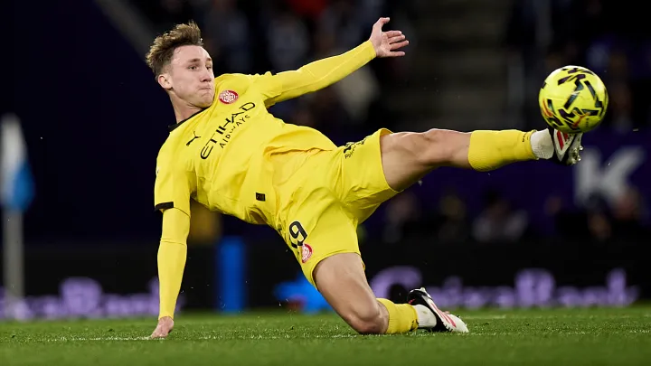 Ванат пішов з поля у матчі Жирони на 12-й хвилині: що сталося з форвардом збірної України