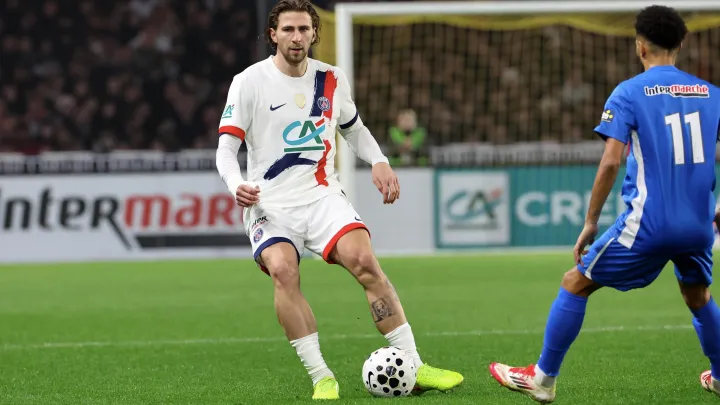 ПСЖ розгромив Лілль у матчі чемпіонату Франції: Забарний зіграв другий тайм на позиції правого захисника