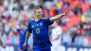 Названо суму, яку Фенербахче офіційно пропонує Арсеналу за Зінченка: відомо, як до українця ставиться Моурінью