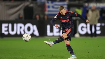 «Привніс баланс»: Зінченко зіграв за Ноттінгем Форест – ЗМІ Англії винесли вердикт гравцю за матч Ліги Європи